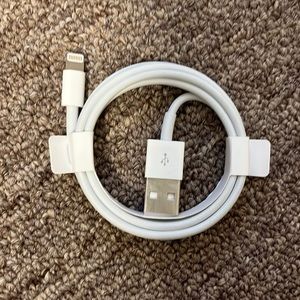 Apple Lightning to USB Cable, New